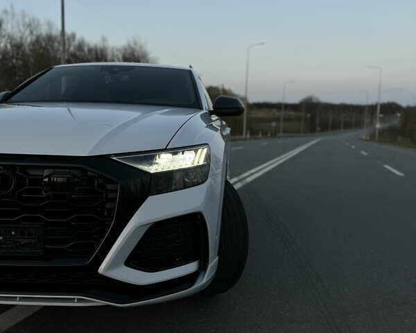 Белый Ауди Q8, объемом двигателя 3 л и пробегом 33 тыс. км за 67999 $, фото 21 на Automoto.ua
