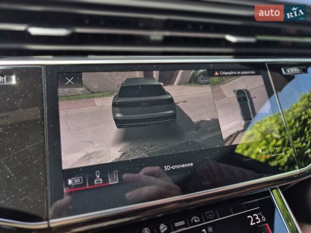 Белый Ауди Q8, объемом двигателя 3 л и пробегом 62 тыс. км за 59999 $, фото 35 на Automoto.ua