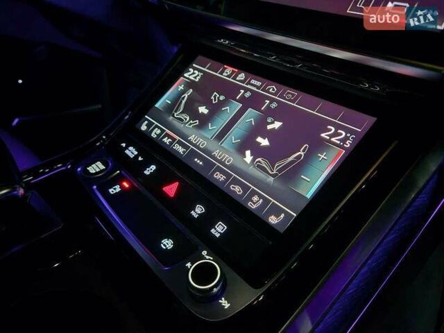 Белый Ауди Q8, объемом двигателя 3 л и пробегом 62 тыс. км за 59999 $, фото 70 на Automoto.ua