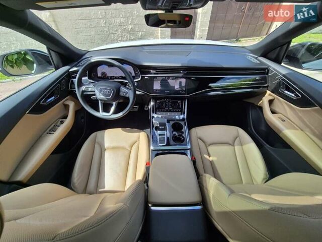 Белый Ауди Q8, объемом двигателя 3 л и пробегом 62 тыс. км за 59999 $, фото 49 на Automoto.ua