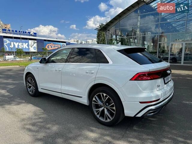 Белый Ауди Q8, объемом двигателя 3 л и пробегом 47 тыс. км за 68500 $, фото 81 на Automoto.ua