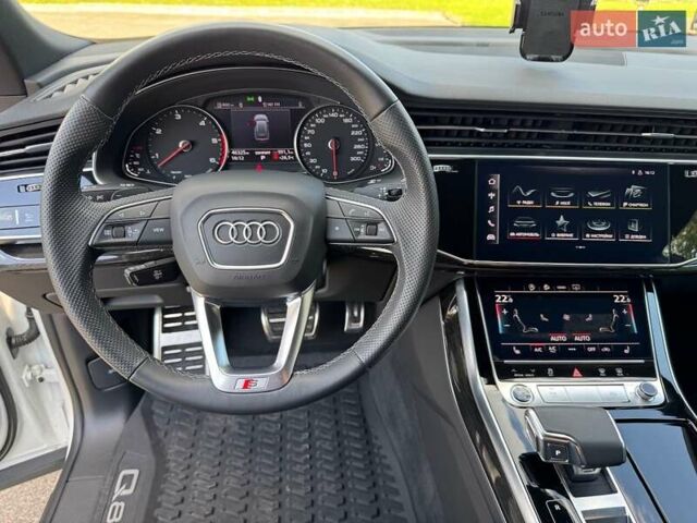 Белый Ауди Q8, объемом двигателя 3 л и пробегом 47 тыс. км за 68500 $, фото 36 на Automoto.ua