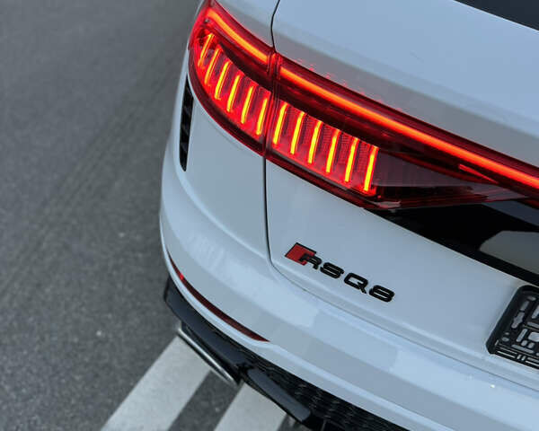 Білий Ауді Q8, об'ємом двигуна 3 л та пробігом 33 тис. км за 69999 $, фото 16 на Automoto.ua