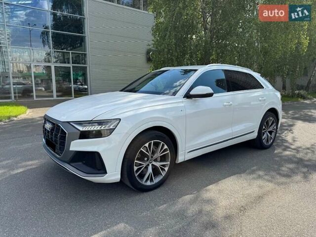 Белый Ауди Q8, объемом двигателя 3 л и пробегом 47 тыс. км за 68500 $, фото 78 на Automoto.ua