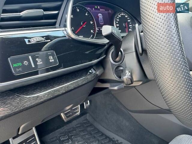 Белый Ауди Q8, объемом двигателя 3 л и пробегом 47 тыс. км за 68500 $, фото 34 на Automoto.ua