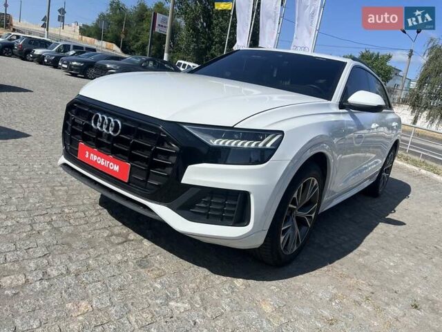 Белый Ауди Q8, объемом двигателя 2.97 л и пробегом 91 тыс. км за 74900 $, фото 2 на Automoto.ua