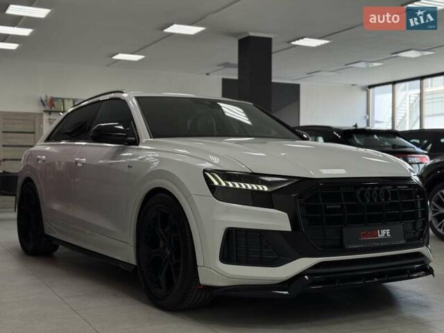 Белый Ауди Q8, объемом двигателя 2.97 л и пробегом 133 тыс. км за 65500 $, фото 12 на Automoto.ua