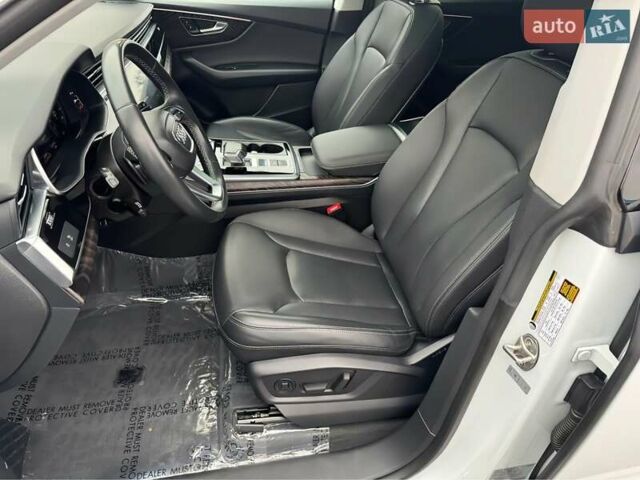 Белый Ауди Q8, объемом двигателя 3 л и пробегом 82 тыс. км за 39000 $, фото 9 на Automoto.ua