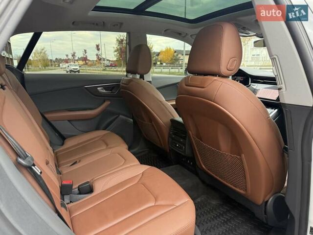 Белый Ауди Q8, объемом двигателя 3 л и пробегом 88 тыс. км за 56999 $, фото 26 на Automoto.ua