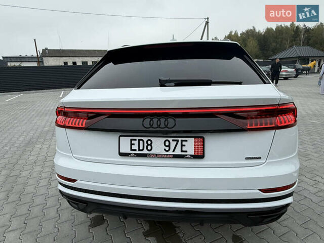 Білий Ауді Q8, об'ємом двигуна 2.97 л та пробігом 120 тис. км за 73900 $, фото 29 на Automoto.ua