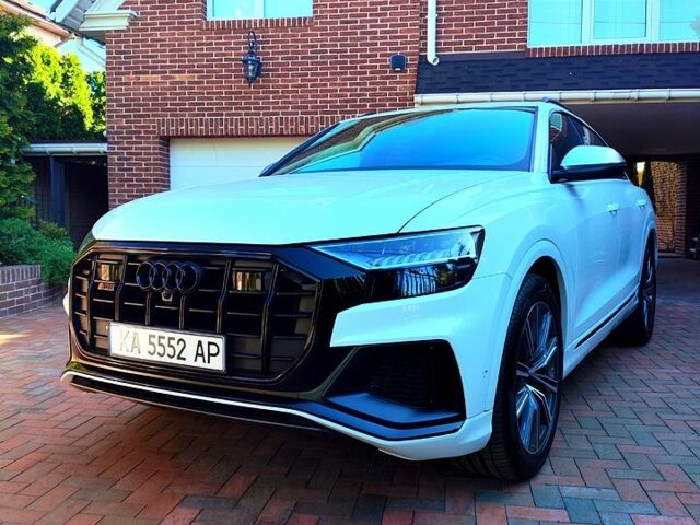 Белый Ауди Q8, объемом двигателя 4 л и пробегом 25 тыс. км за 91000 $, фото 1 на Automoto.ua