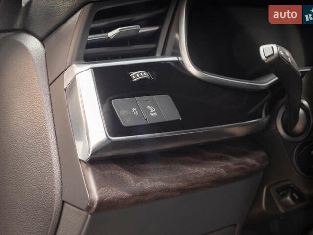 Белый Ауди Q8, объемом двигателя 3 л и пробегом 18 тыс. км за 58909 $, фото 24 на Automoto.ua