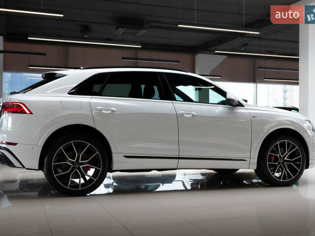 Белый Ауди Q8, объемом двигателя 3 л и пробегом 18 тыс. км за 58999 $, фото 9 на Automoto.ua