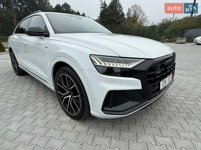 Білий Ауді Q8, об'ємом двигуна 2.97 л та пробігом 120 тис. км за 73900 $, фото 9 на Automoto.ua