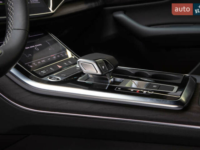 Белый Ауди Q8, объемом двигателя 3 л и пробегом 18 тыс. км за 58909 $, фото 25 на Automoto.ua