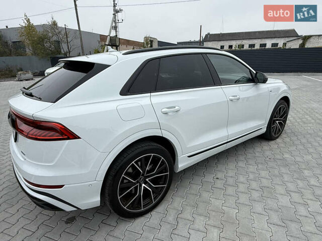 Білий Ауді Q8, об'ємом двигуна 2.97 л та пробігом 120 тис. км за 73900 $, фото 21 на Automoto.ua