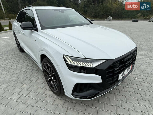 Білий Ауді Q8, об'ємом двигуна 2.97 л та пробігом 120 тис. км за 73900 $, фото 10 на Automoto.ua