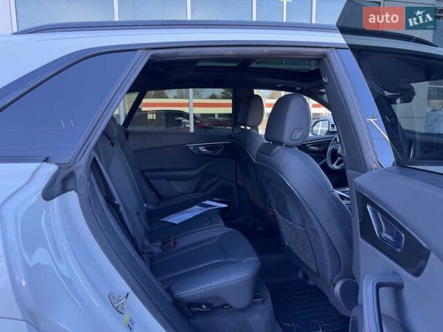 Белый Ауди Q8, объемом двигателя 3 л и пробегом 49 тыс. км за 35500 $, фото 12 на Automoto.ua