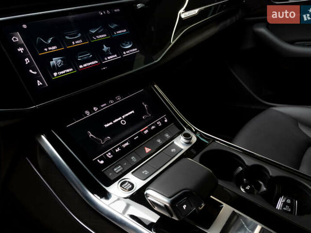 Белый Ауди Q8, объемом двигателя 3 л и пробегом 18 тыс. км за 58999 $, фото 23 на Automoto.ua