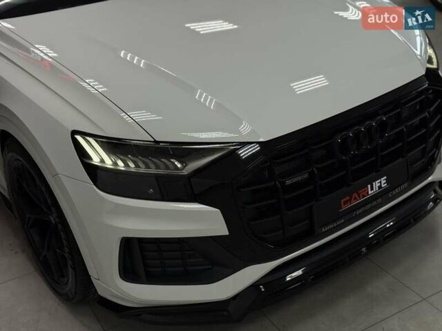 Белый Ауди Q8, объемом двигателя 2.97 л и пробегом 133 тыс. км за 65500 $, фото 14 на Automoto.ua