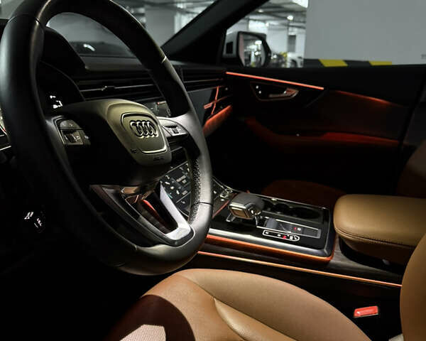 Белый Ауди Q8, объемом двигателя 3 л и пробегом 50 тыс. км за 70999 $, фото 18 на Automoto.ua