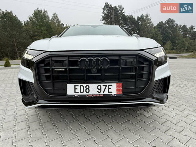Білий Ауді Q8, об'ємом двигуна 2.97 л та пробігом 120 тис. км за 73900 $, фото 6 на Automoto.ua
