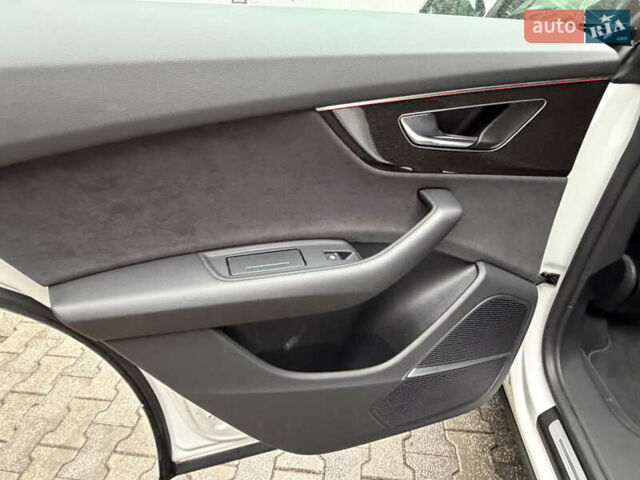 Білий Ауді Q8, об'ємом двигуна 2.97 л та пробігом 15 тис. км за 79900 $, фото 63 на Automoto.ua