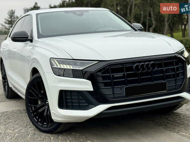 Білий Ауді Q8, об'ємом двигуна 2.97 л та пробігом 94 тис. км за 72500 $, фото 17 на Automoto.ua