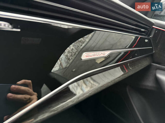 Білий Ауді Q8, об'ємом двигуна 2.97 л та пробігом 15 тис. км за 79900 $, фото 60 на Automoto.ua