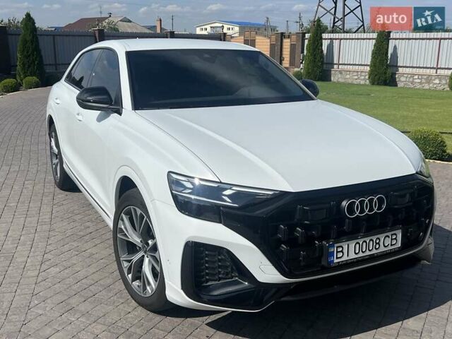 Белый Ауди Q8, объемом двигателя 2.97 л и пробегом 19 тыс. км за 90000 $, фото 4 на Automoto.ua