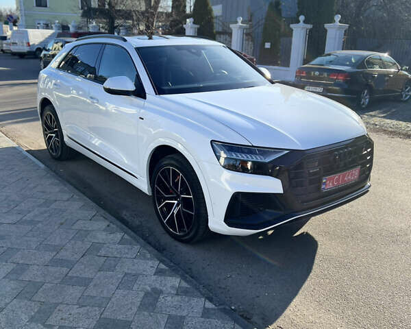 Белый Ауди Q8, объемом двигателя 3 л и пробегом 39 тыс. км за 73500 $, фото 5 на Automoto.ua