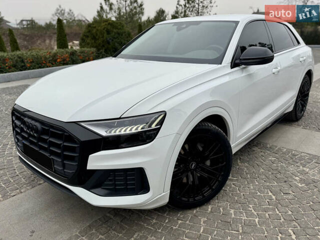 Білий Ауді Q8, об'ємом двигуна 2.97 л та пробігом 94 тис. км за 72500 $, фото 6 на Automoto.ua