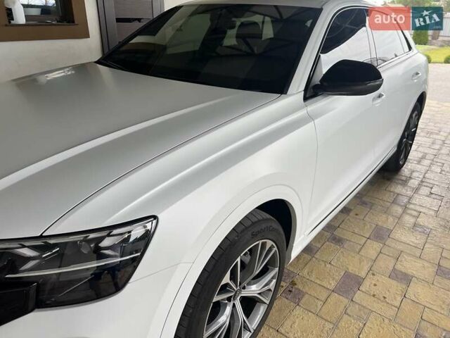 Белый Ауди Q8, объемом двигателя 2.97 л и пробегом 19 тыс. км за 90000 $, фото 9 на Automoto.ua
