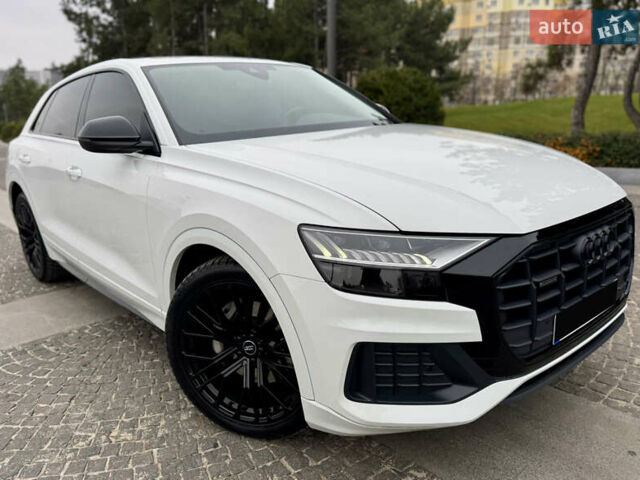 Білий Ауді Q8, об'ємом двигуна 2.97 л та пробігом 94 тис. км за 72500 $, фото 21 на Automoto.ua