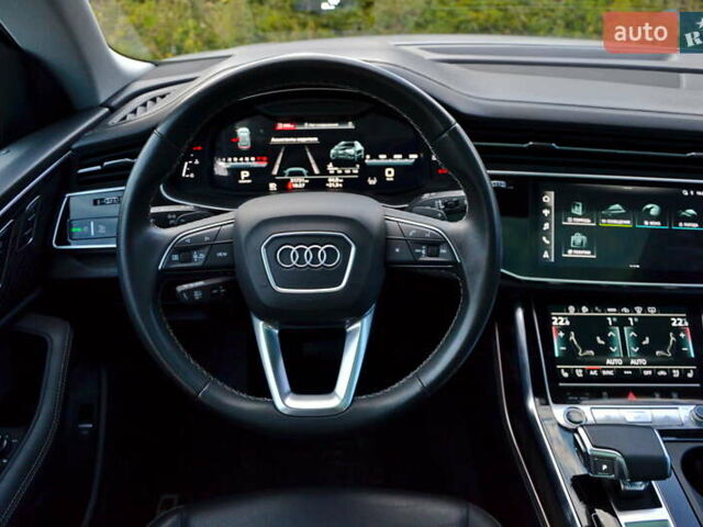 Белый Ауди Q8, объемом двигателя 3 л и пробегом 31 тыс. км за 72500 $, фото 22 на Automoto.ua