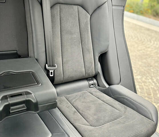 Білий Ауді Q8, об'ємом двигуна 2.97 л та пробігом 94 тис. км за 72500 $, фото 52 на Automoto.ua