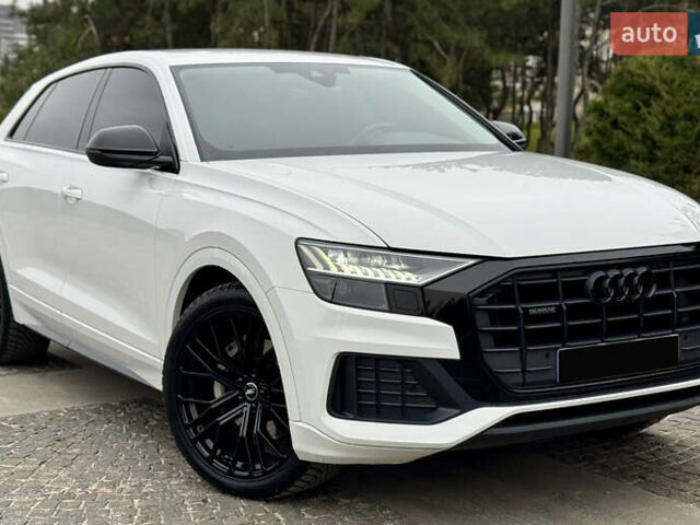 Білий Ауді Q8, об'ємом двигуна 2.97 л та пробігом 94 тис. км за 72500 $, фото 31 на Automoto.ua