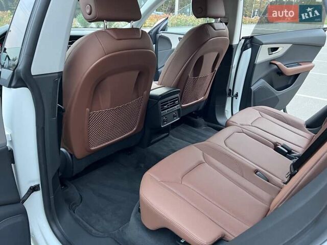 Ауди Q8 2023 в Киеве на Automoto.ua Белый Ауди Q8, объемом двигателя 2.97 л и пробегом 71 тыс. км за 75900 $, фото 45 на Automoto.ua
