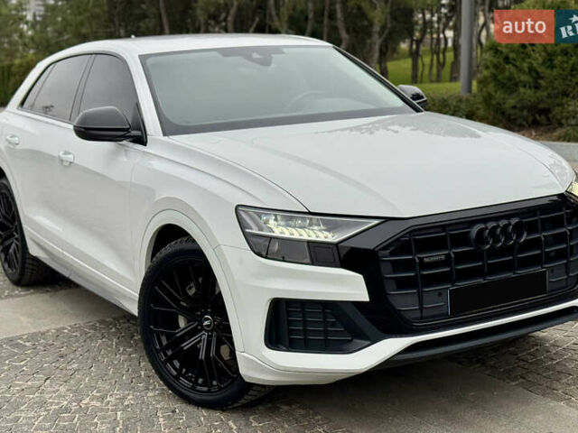 Білий Ауді Q8, об'ємом двигуна 2.97 л та пробігом 94 тис. км за 72500 $, фото 32 на Automoto.ua