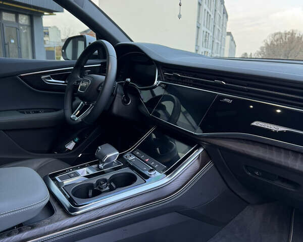 Белый Ауди Q8, объемом двигателя 2.97 л и пробегом 31 тыс. км за 73500 $, фото 64 на Automoto.ua