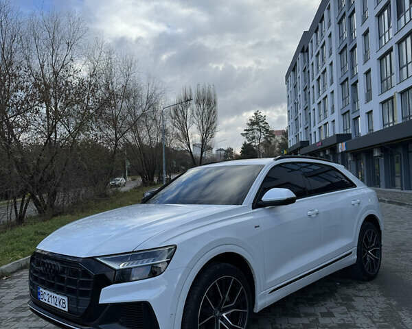 Белый Ауди Q8, объемом двигателя 2.97 л и пробегом 31 тыс. км за 73500 $, фото 1 на Automoto.ua