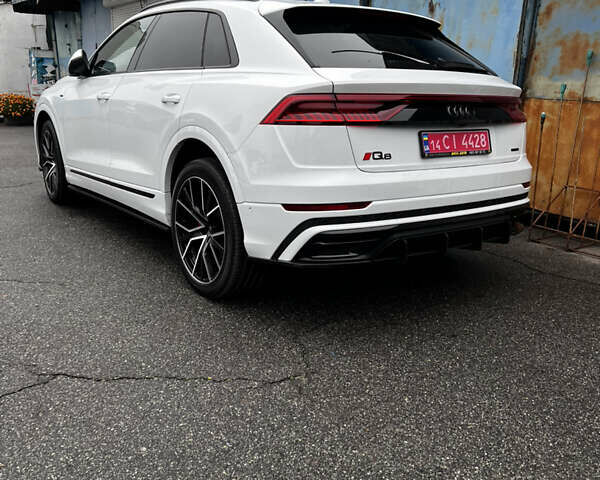 Белый Ауди Q8, объемом двигателя 3 л и пробегом 39 тыс. км за 73500 $, фото 50 на Automoto.ua