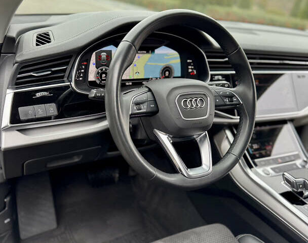 Білий Ауді Q8, об'ємом двигуна 2.97 л та пробігом 94 тис. км за 72500 $, фото 43 на Automoto.ua