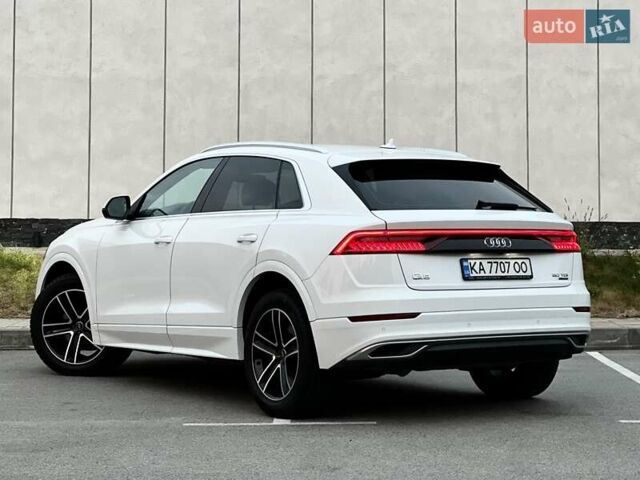 Ауди Q8 2023 в Киеве на Automoto.ua Белый Ауди Q8, объемом двигателя 2.97 л и пробегом 71 тыс. км за 75900 $, фото 15 на Automoto.ua