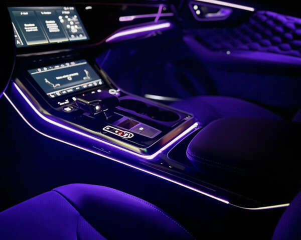 Белый Ауди Q8, объемом двигателя 3 л и пробегом 39 тыс. км за 73500 $, фото 21 на Automoto.ua