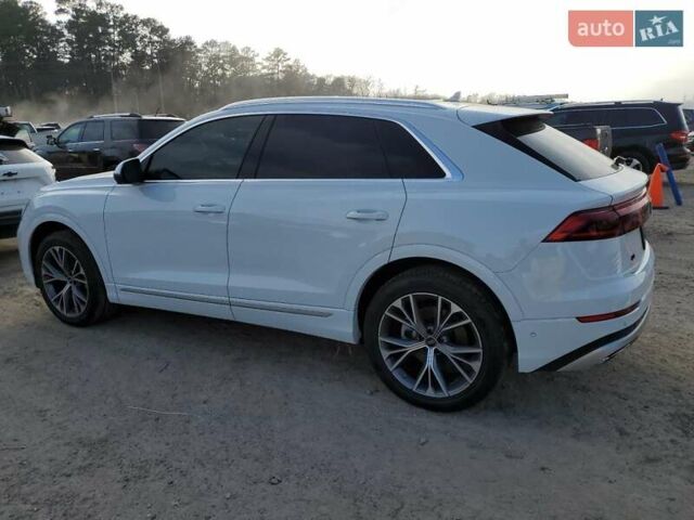 Білий Ауді Q8, об'ємом двигуна 3 л та пробігом 8 тис. км за 30000 $, фото 1 на Automoto.ua