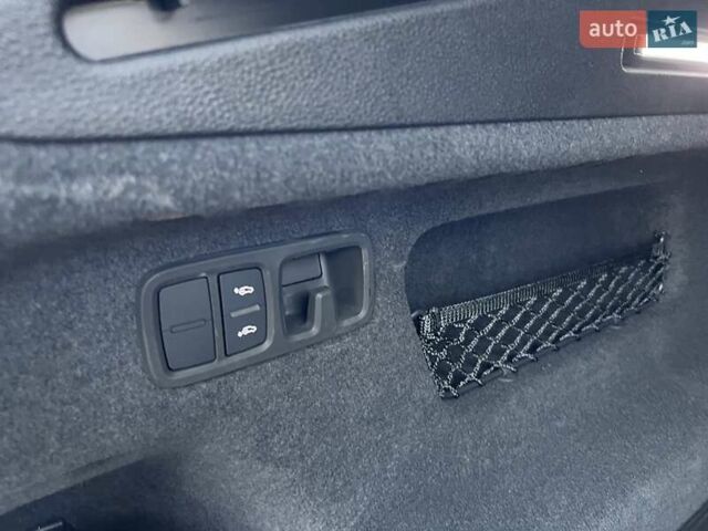 Ауди Q8 2023 в Киеве на Automoto.ua Белый Ауди Q8, объемом двигателя 2.97 л и пробегом 71 тыс. км за 75900 $, фото 61 на Automoto.ua