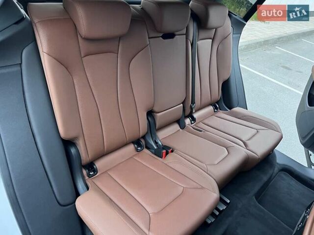 Ауди Q8 2023 в Киеве на Automoto.ua Белый Ауди Q8, объемом двигателя 2.97 л и пробегом 71 тыс. км за 75900 $, фото 51 на Automoto.ua