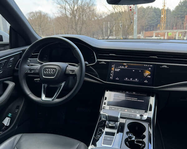 Белый Ауди Q8, объемом двигателя 2.97 л и пробегом 31 тыс. км за 73500 $, фото 52 на Automoto.ua