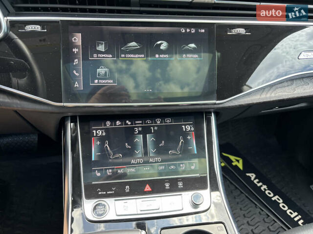 Білий Ауді Q8, об'ємом двигуна 3 л та пробігом 30 тис. км за 65000 $, фото 26 на Automoto.ua